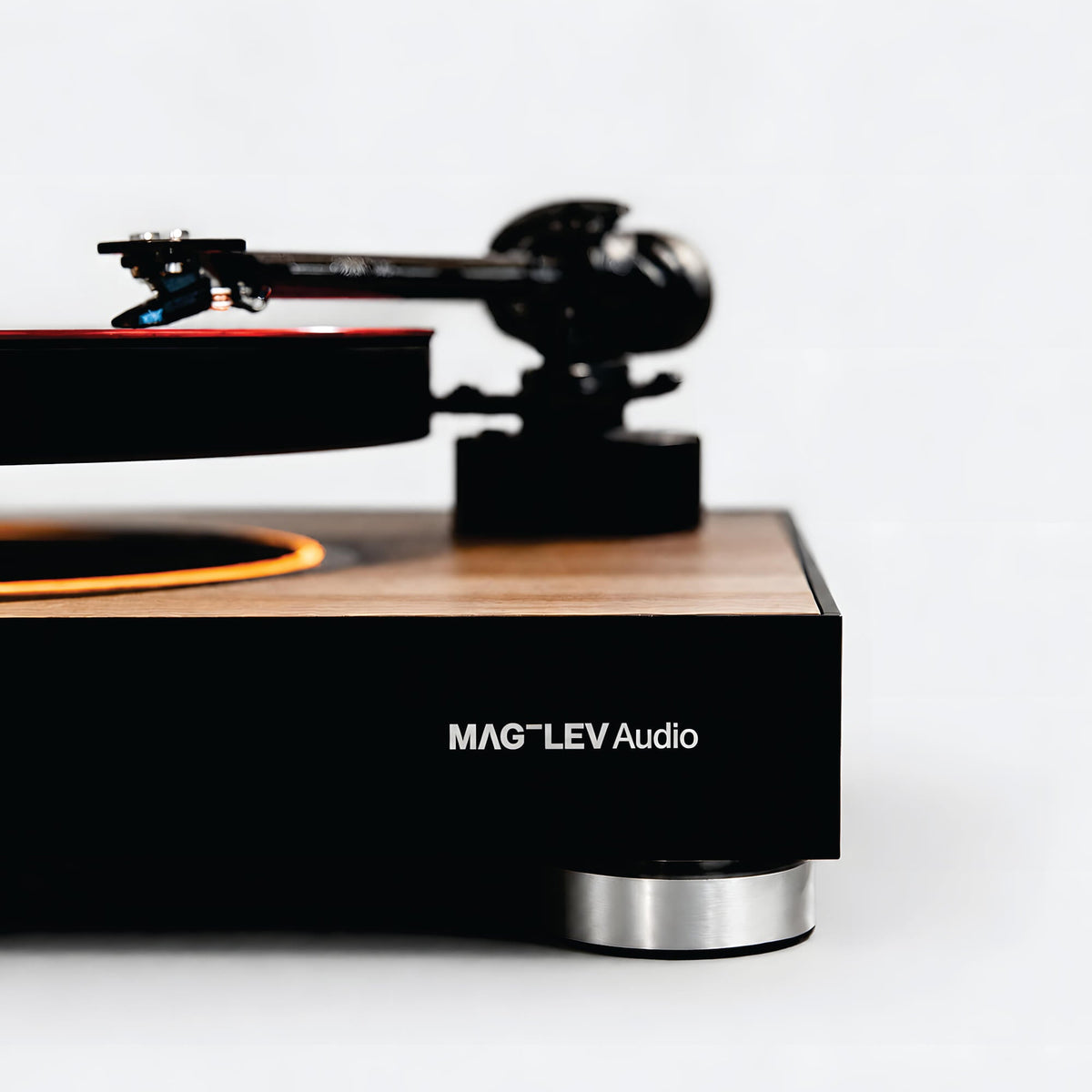 What Is a Turntable Platter? Materials, Mass & Why It Matters