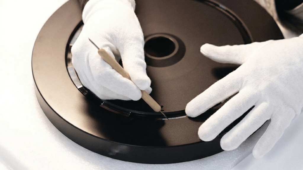 Craft and calibration of ML1 platter