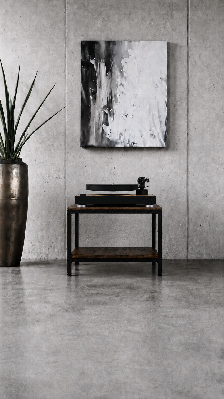 MAG-LEV Audio ML1 in an interior space