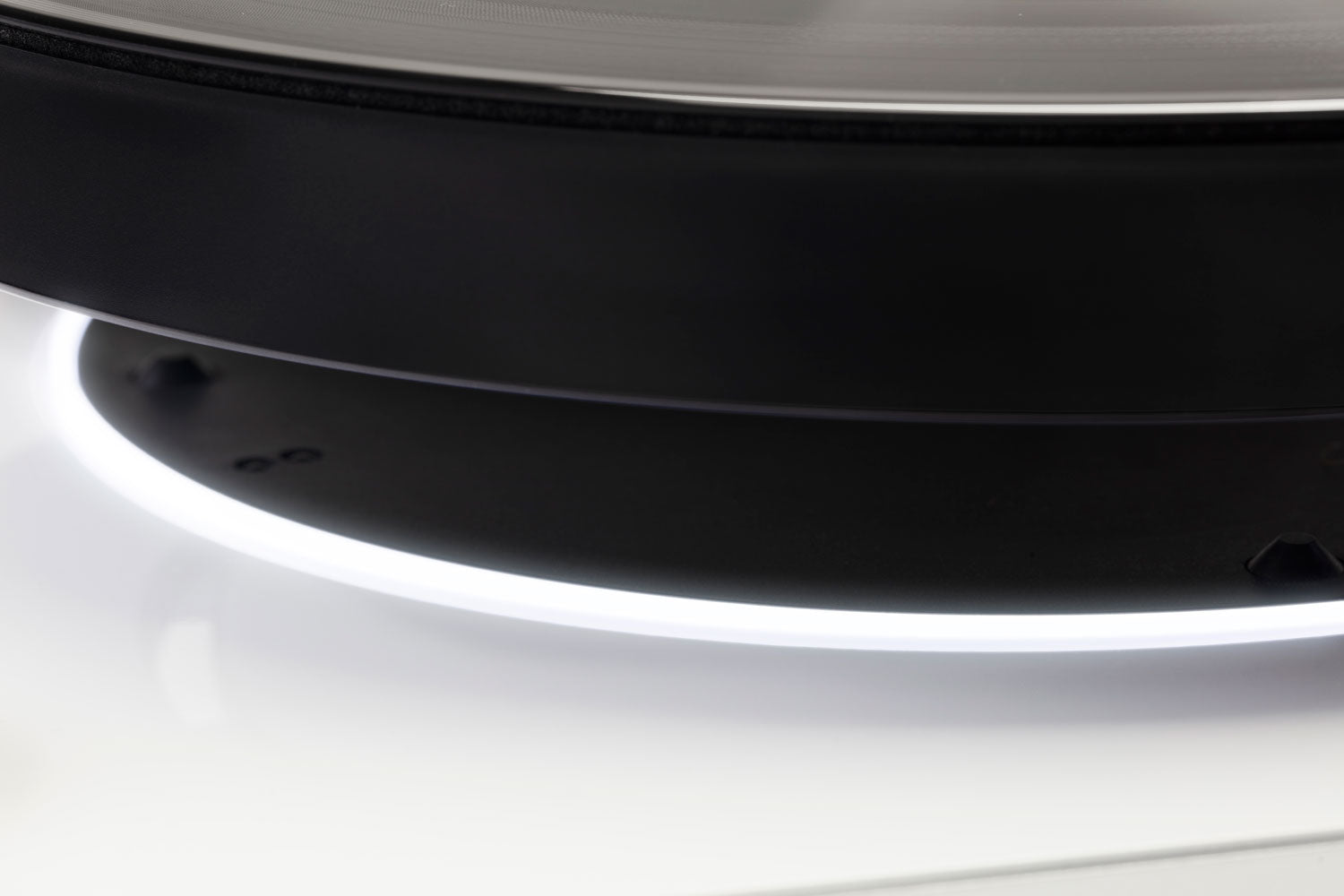 MAG-LEV Audio ML1 - illumination